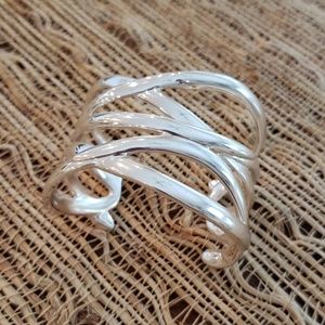 Stella and Dot Bracelet Bangel Silver